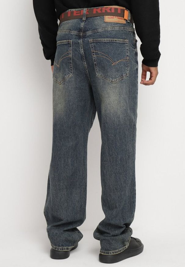 Born2be - Niebieskie Bawełniane Jeansy Szerokie z Paskiem Lerisama. Okazja: na co dzień. Kolor: niebieski. Styl: klasyczny, casual, elegancki