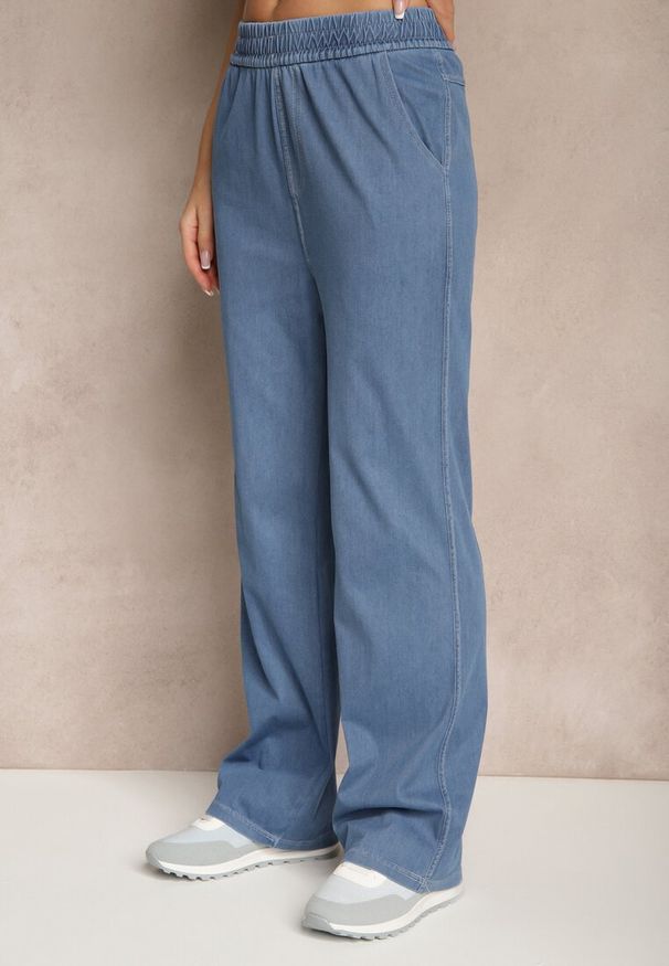 Renee - Niebieskie Spodnie Szerokie z Bawełną i Wiskozą High Waist z Imitacji Jeansu Heldexia. Okazja: na co dzień. Stan: podwyższony. Kolor: niebieski. Materiał: jeans, bawełna, wiskoza. Styl: casual, klasyczny