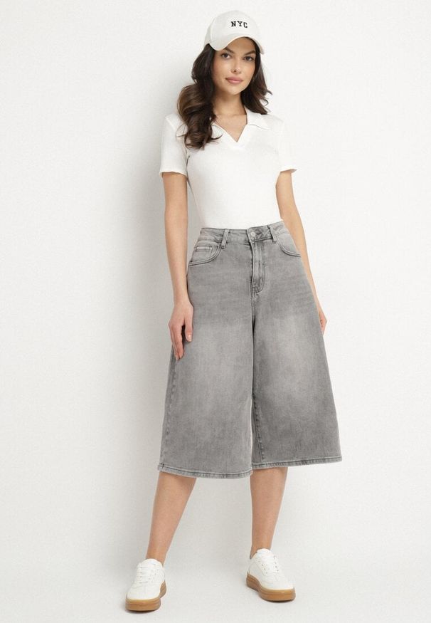 Born2be - Szare Szerokie Szorty Jeansowe Bermudy o Długości 3/4 Talisse. Okazja: na co dzień. Kolor: szary. Materiał: jeans. Sezon: lato, wiosna. Styl: casual