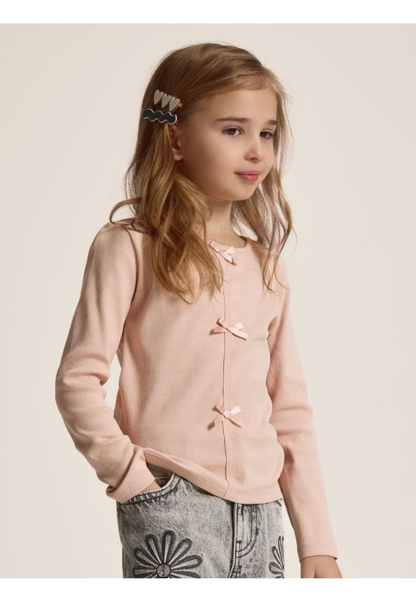 Reserved - Koszulka z kokardkami - pastelowy róż. Typ kołnierza: kokarda. Kolor: różowy. Materiał: bawełna