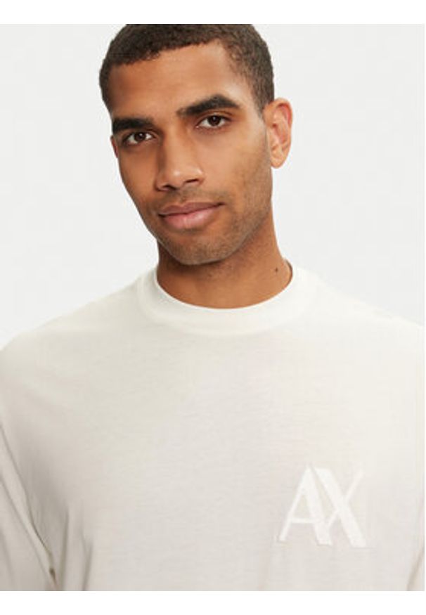 Armani Exchange T-Shirt 6DZMJF ZJLFZ 1116 Biały Regular Fit. Kolor: biały. Materiał: bawełna