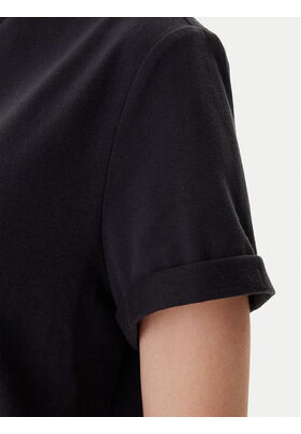 Mustang T-Shirt Monroe 1016755 Czarny Relaxed Fit. Kolor: czarny. Materiał: bawełna