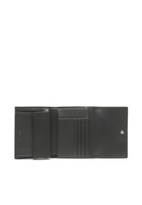 Calvin Klein Duży Portfel Damski Daily Dressed Trifold Wallet Md K60K610484 Czarny. Kolor: czarny. Materiał: skóra