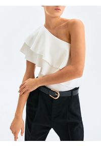 Sinsay - Pasek ze złotą klamrą - czarny. Kolor: czarny #1