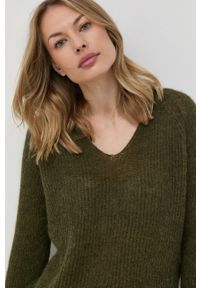 Max Mara Leisure sweter wełniany damski kolor zielony lekki. Okazja: na co dzień. Kolor: zielony. Materiał: wełna. Długość rękawa: długi rękaw. Długość: długie. Styl: casual