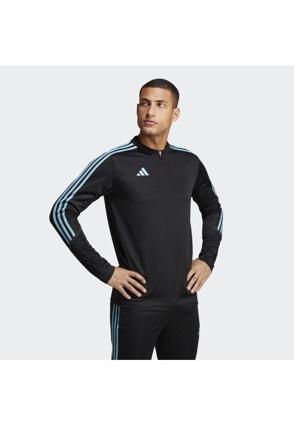 Adidas - Bluza męska adidas Tiro 23 Club Training Top. Kolor: czarny, niebieski, wielokolorowy. Materiał: materiał. Sport: piłka nożna