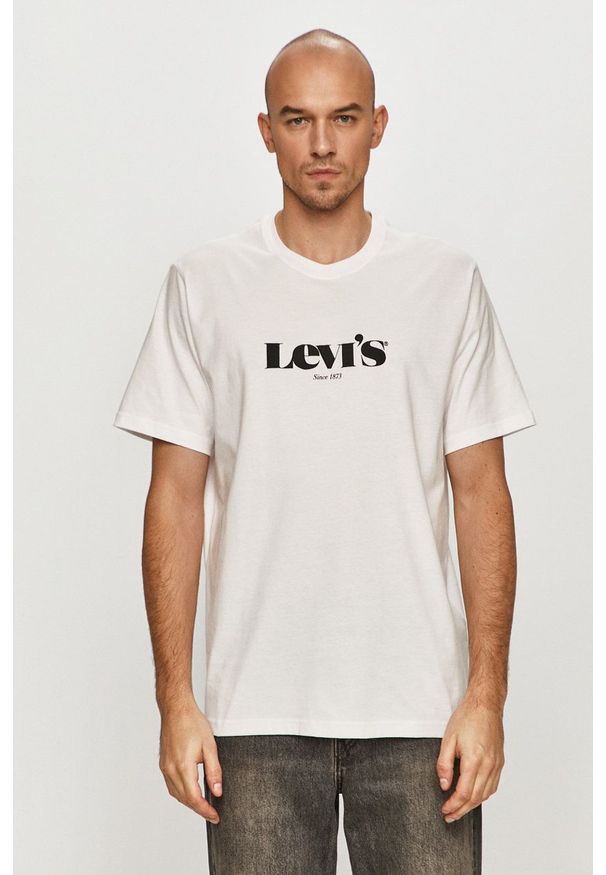 Levi's® - Levi's - T-shirt. Okazja: na spotkanie biznesowe. Kolor: biały. Materiał: dzianina. Wzór: nadruk. Styl: biznesowy