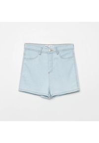 Cropp - Jeansowe szorty high waist - Niebieski. Stan: podwyższony. Kolor: niebieski. Materiał: jeans #1