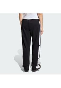Adidas - adidas Spodnie dresowe Adibreak KD2932 Czarny Loose Fit. Kolor: czarny. Materiał: syntetyk #4