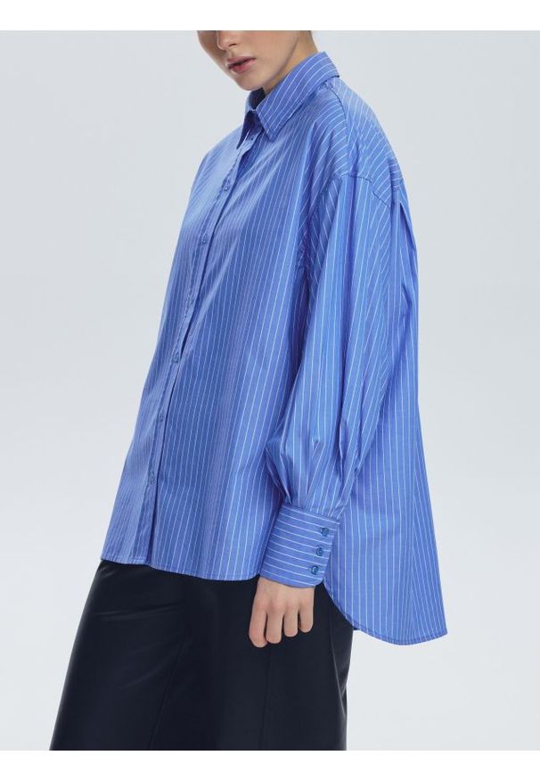 Reserved - Koszula w paski - niebieski. Kolor: niebieski. Materiał: bawełna. Wzór: paski