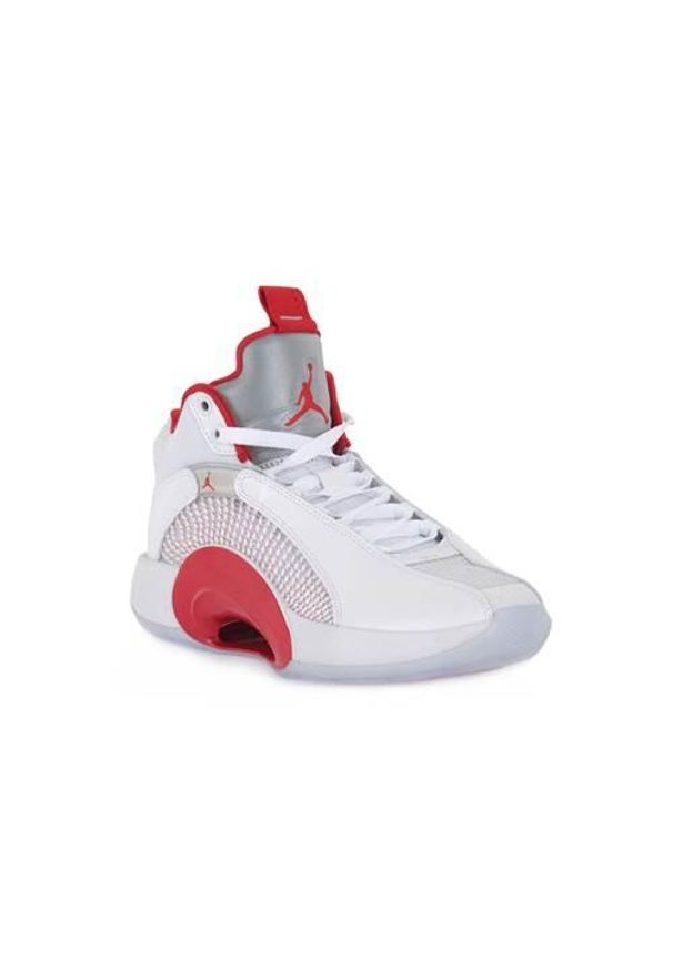 Buty koszykarskie męskie Nike Air Jordan 1 HI. Zapięcie: sznurówki. Kolor: biały. Materiał: guma, materiał, tkanina, syntetyk. Szerokość cholewki: normalna. Model: Nike Air Jordan