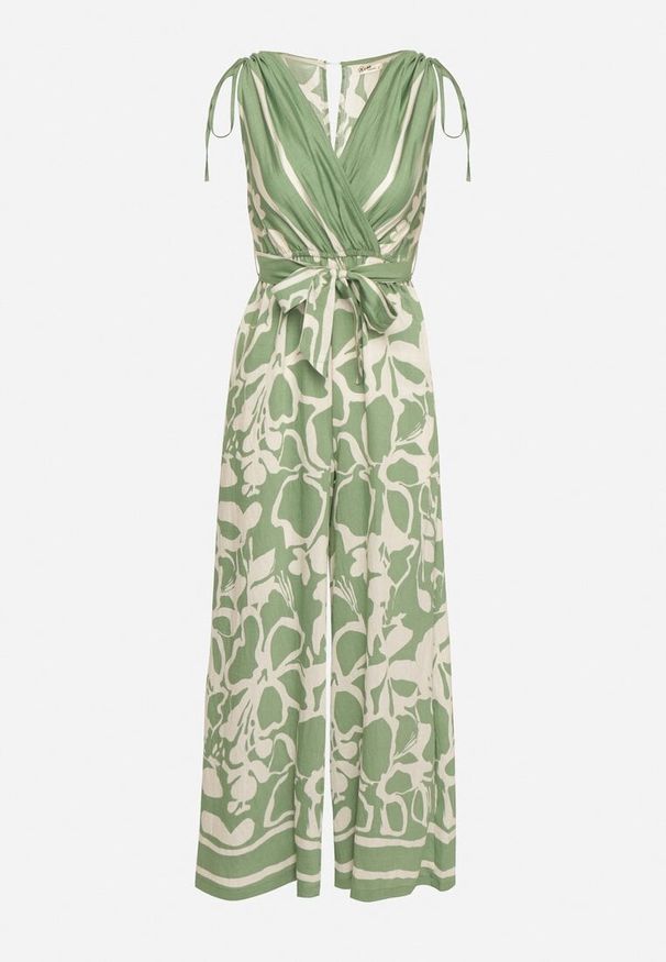 Born2be - Zielony Kopertowy Kombinezon z Wiskozą Wykończony Gumką w Talii z Materiałowym Paskiem Inatia. Okazja: na co dzień. Kolor: zielony. Materiał: wiskoza, materiał. Długość: długie. Styl: casual, elegancki