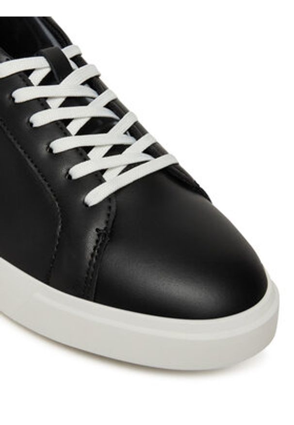 Calvin Klein Sneakersy Low Pro Cups Lth Mg HW0HW02823 Czarny. Kolor: czarny. Materiał: skóra