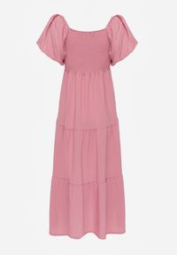 Born2be - Różowa Wiskozowa Sukienka z Bufiastymi Rękawami i Marszczoną Górą Liones. Okazja: na co dzień. Kolor: różowy. Materiał: wiskoza. Długość rękawa: krótki rękaw. Sezon: lato. Typ sukienki: proste. Styl: wakacyjny, casual #4