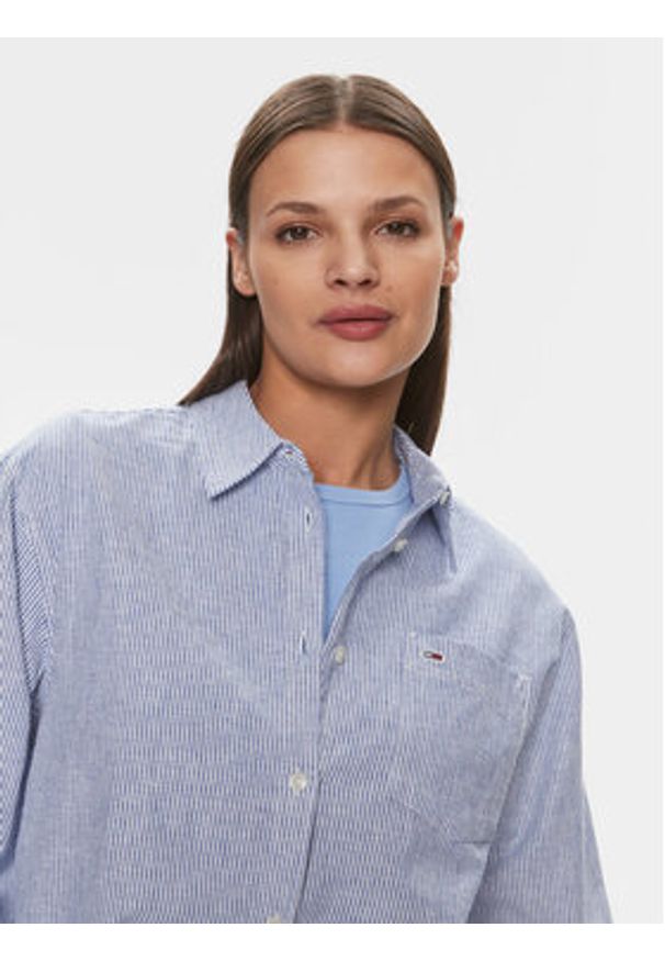 Tommy Jeans Koszula DW0DW17737 Niebieski Boxy Fit. Kolor: niebieski. Materiał: bawełna