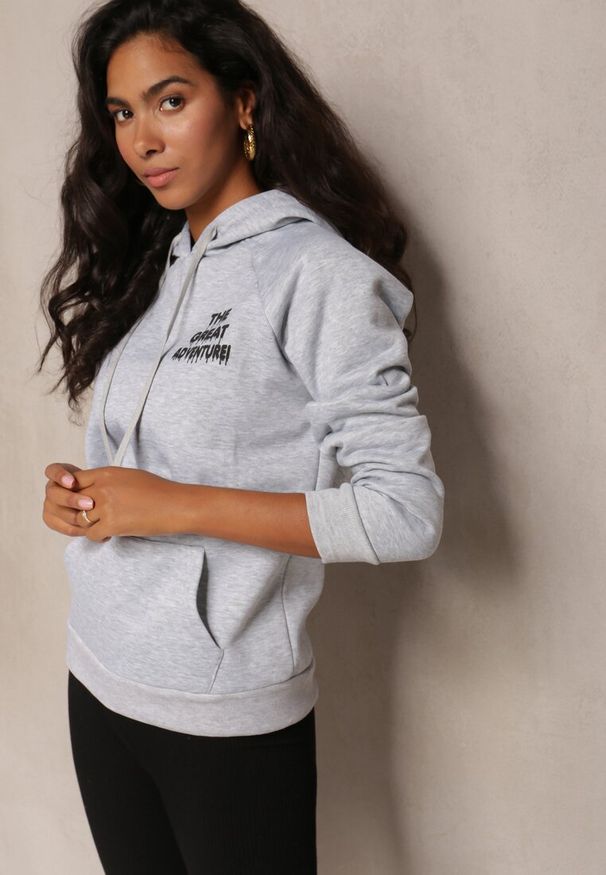 Renee - Jasnoszara Wsuwana Bluza z Kapturem Sivame. Typ kołnierza: kaptur. Kolor: szary. Materiał: polar. Wzór: nadruk