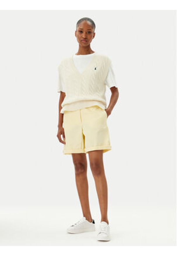 TOMMY HILFIGER - Tommy Hilfiger Szorty materiałowe WW0WW42457 Żółty Regular Fit. Kolor: żółty. Materiał: bawełna