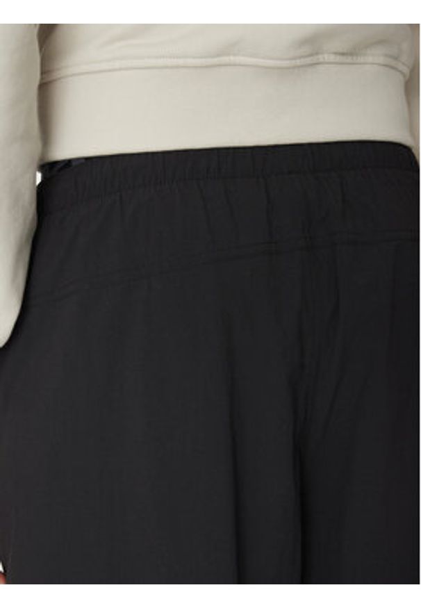 Adidas - adidas Spodnie materiałowe Premium Essentials Utility Parachute JD2111 Czarny Loose Fit. Kolor: czarny. Materiał: syntetyk