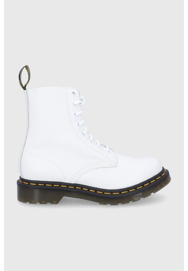 Dr. Martens - Workery skórzane Pascal. Nosek buta: okrągły. Zapięcie: sznurówki. Kolor: biały. Materiał: skóra