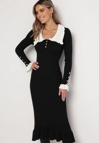 Born2be - Czarna Prążkowana Sukienka Midi z Kołnierzykiem z Guzikami i Falbanką Prestaria. Okazja: do pracy, na spotkanie biznesowe. Kolor: czarny. Materiał: prążkowany. Styl: biznesowy. Długość: midi #3