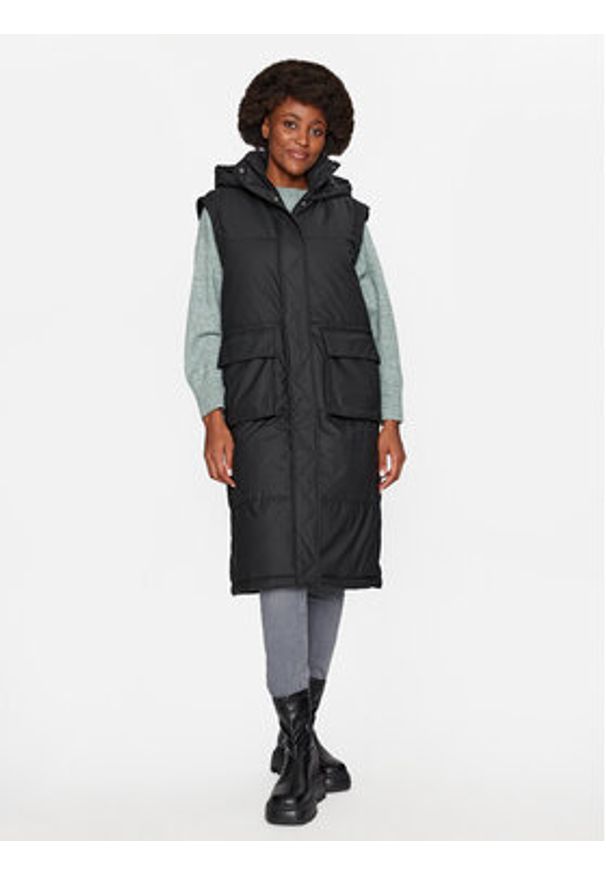 only - ONLY Kurtka zimowa 15299137 Czarny Relaxed Fit. Kolor: czarny. Materiał: syntetyk. Sezon: zima