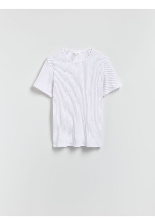Reserved - T-shirt slim fit - biały. Kolor: biały. Materiał: bawełna, dzianina
