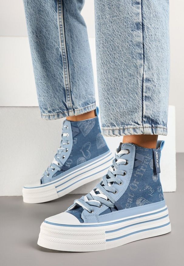 Born2be - Niebieskie Trampki z Jeansowego Materiału na Platformie Zorilea. Okazja: na co dzień. Nosek buta: okrągły. Kolor: niebieski. Materiał: jeans, materiał. Obcas: na platformie. Styl: sportowy, casual, elegancki