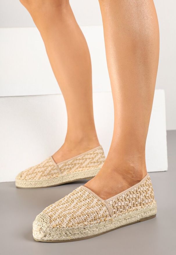 Renee - Beżowe Espadryle z Plecionym Sznurkiem Nimiorra. Okazja: na co dzień. Kolor: beżowy. Sezon: lato. Obcas: na platformie. Styl: klasyczny, casual