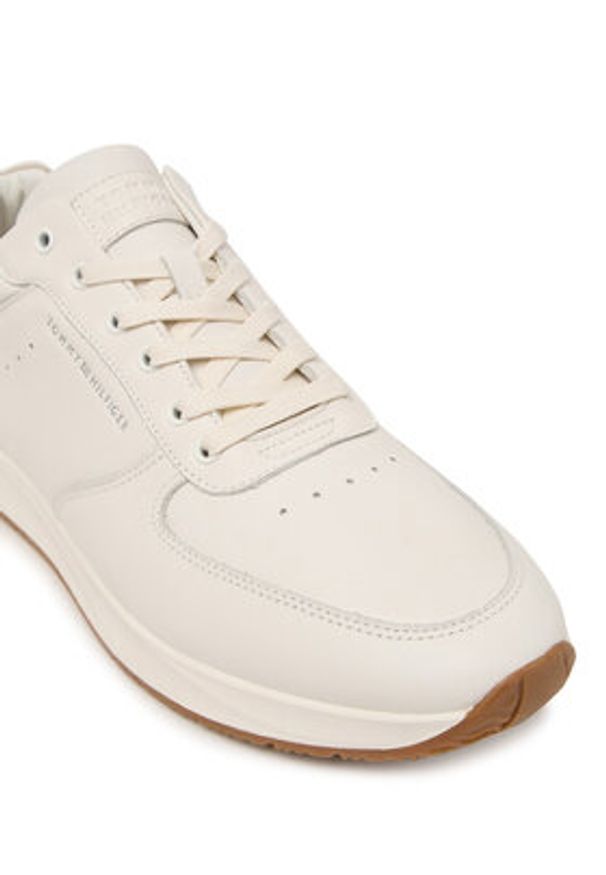 TOMMY HILFIGER - Tommy Hilfiger Sneakersy Newport Lth FM0FM05871 Biały. Kolor: biały. Materiał: skóra