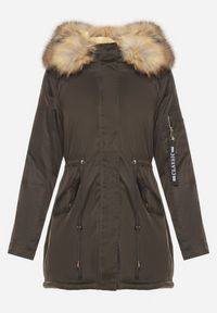 Born2be - Zielono-Beżowa Kurtka Parka z Futerkowym Odpinanym Zdobieniem przy Kapturze Inellae. Okazja: na co dzień. Kolor: zielony. Materiał: dzianina, jeans, futro. Wzór: aplikacja. Styl: casual, elegancki, klasyczny #3