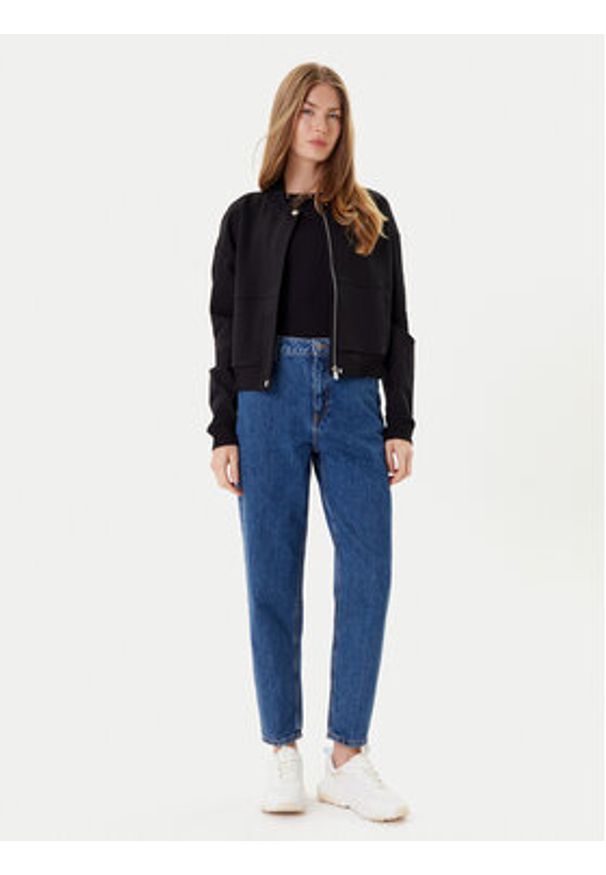 Hugo - HUGO Jeansy Garlene 50542462 Niebieski Mom Fit. Kolor: niebieski