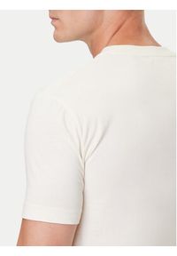 GANT - Gant T-Shirt Small Graphic 2003343 Écru Regular Fit. Kolor: kremowy. Materiał: bawełna #4