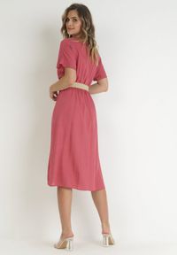 Born2be - Ciemnoróżowa Bawełniana Sukienka Midi z Gumką w Pasie i Paskiem z Klamerką Daylia. Kolor: różowy. Materiał: bawełna. Sezon: wiosna, lato. Długość: midi #5