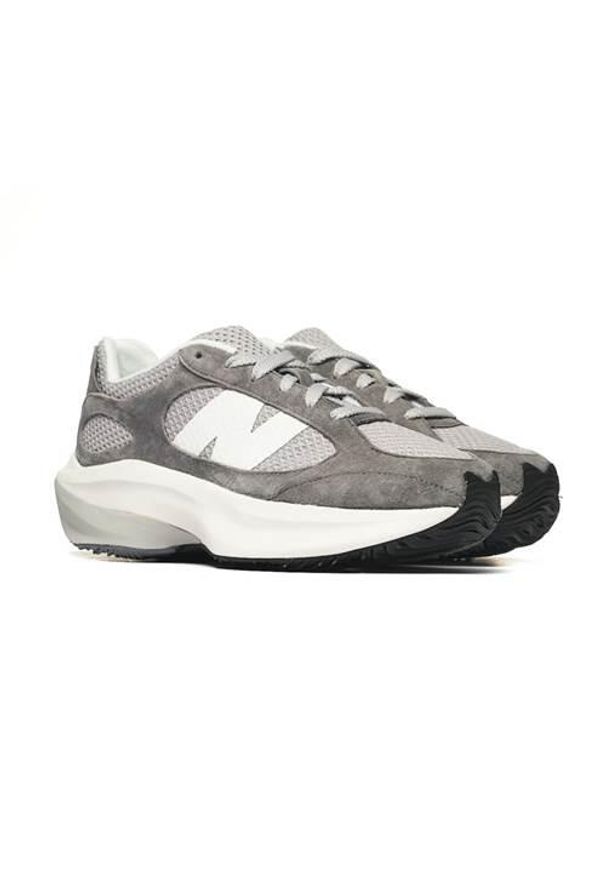 Buty do chodzenia męskie New Balance UWRPDCCB. Zapięcie: sznurówki. Kolor: szary. Materiał: guma, skóra, syntetyk, materiał, tkanina. Szerokość cholewki: normalna. Sport: turystyka piesza