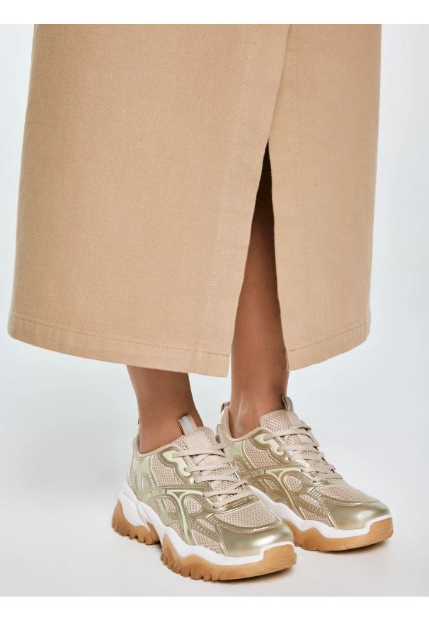 Big-Star - Sneakersy damskie beżowo-złote SS274014 802. Okazja: na co dzień. Nosek buta: okrągły. Kolor: brązowy. Materiał: syntetyk, materiał