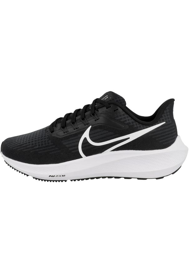 Buty do biegania damskie Nike Air Zoom Pegasus 39. Zapięcie: sznurówki. Kolor: czarny, biały, wielokolorowy. Materiał: materiał, syntetyk, tkanina, guma. Szerokość cholewki: normalna. Model: Nike Zoom. Sport: bieganie