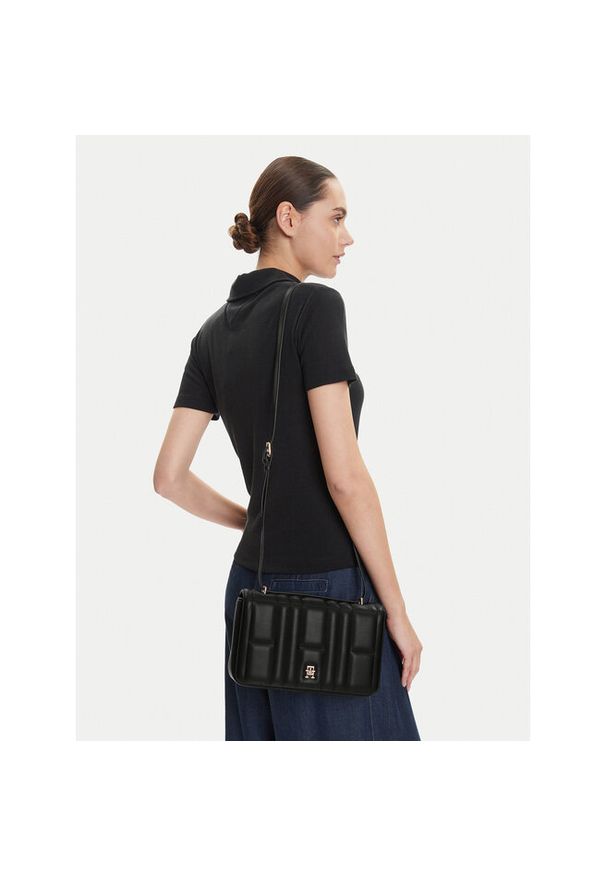 TOMMY HILFIGER - Torebka Tommy Hilfiger. Kolor: czarny