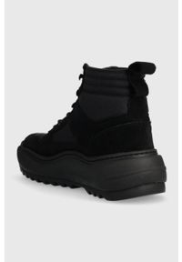 Tommy Jeans sneakersy TJM MIX MATERIAL BOOT kolor czarny EM0EM01245. Nosek buta: okrągły. Zapięcie: sznurówki. Kolor: czarny. Materiał: guma #5