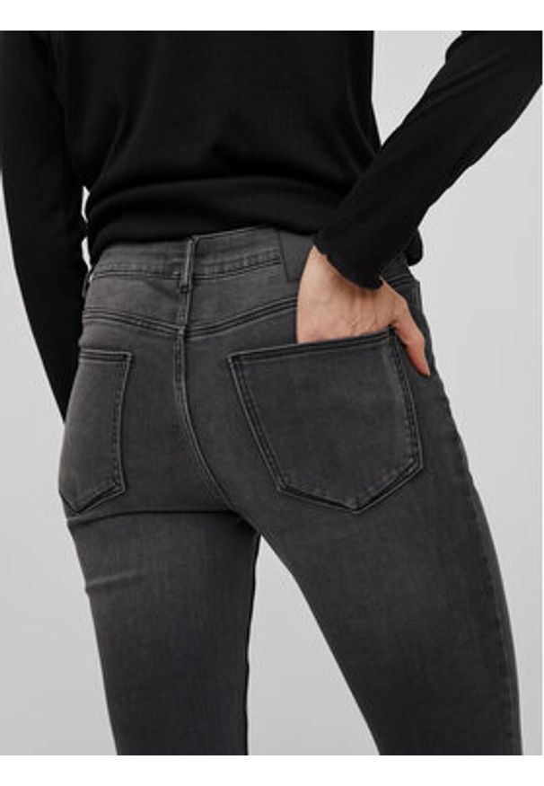 Vila Jeansy Sarah 14084763 Szary Skinny Fit. Kolor: szary
