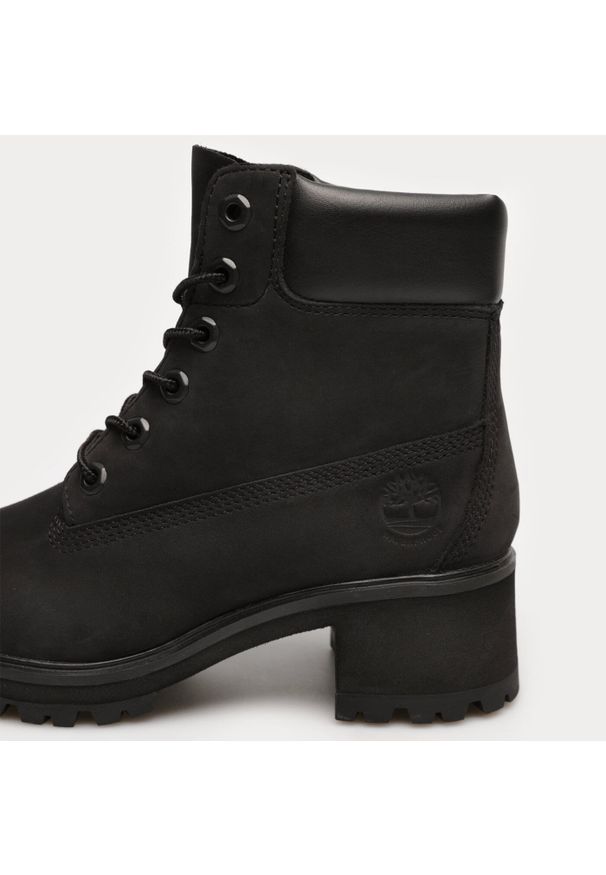 Timberland - TIMBERLAND Kinsley 6 In Waterproof Boot Botki damskie. Okazja: na co dzień. Kolor: czarny. Materiał: materiał, guma. Szerokość cholewki: normalna. Styl: casual, klasyczny, elegancki
