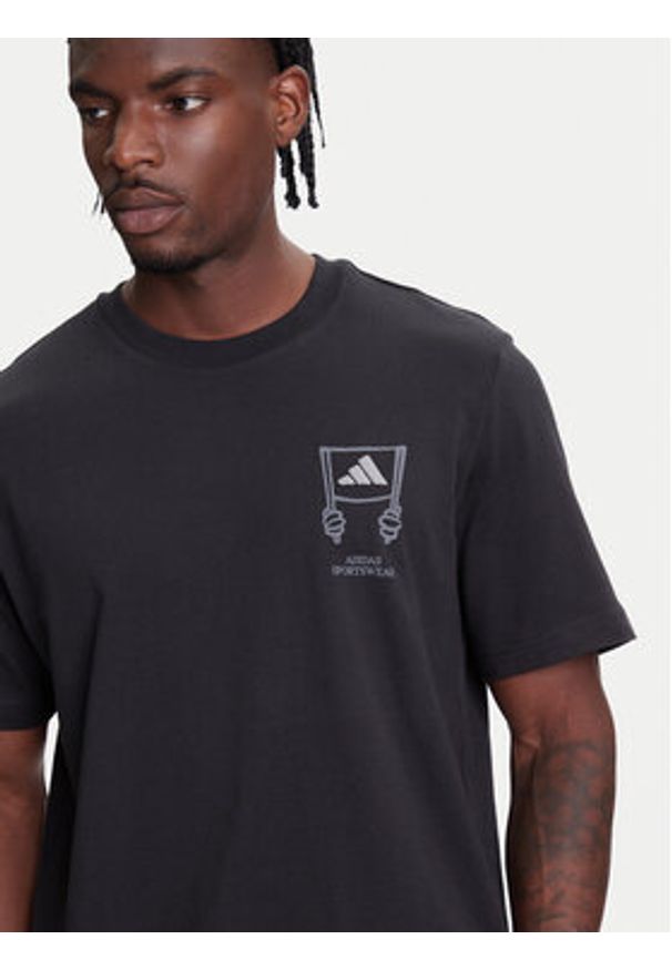 Adidas - adidas T-Shirt Stadium Crowd lJX7474 Czarny Loose Fit. Kolor: czarny. Materiał: bawełna
