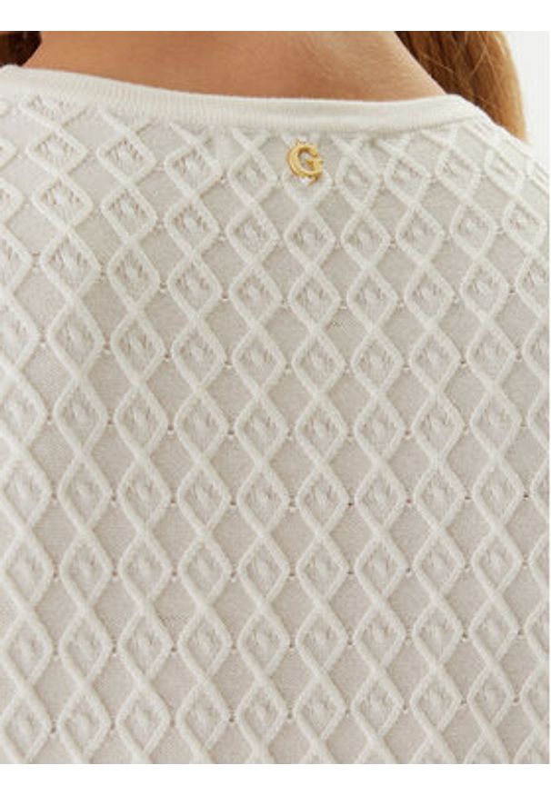 Guess Sukienka dzianinowa W5BK68 Z2YJ2 Écru Slim Fit. Materiał: syntetyk
