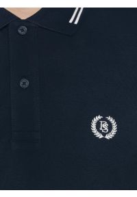 Big-Star - Koszulka męska polo granatowa Poller 403. Okazja: na co dzień. Typ kołnierza: polo. Kolor: niebieski. Materiał: jeans, materiał, dzianina. Wzór: ze splotem, haft, aplikacja. Styl: sportowy, casual #4