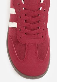 Born2be - Bordowe Sneakersy z Imitacji Zamszu na Płaskiej Podeszwie Memeriana. Kolor: czerwony. Materiał: zamsz. Szerokość cholewki: normalna. Obcas: na płaskiej podeszwie #8