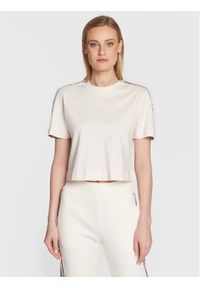 Guess T-Shirt V3RI08 I3Z14 Beżowy Relaxed Fit. Kolor: beżowy. Materiał: bawełna #1