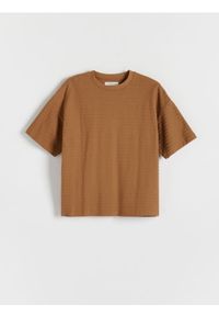 Reserved - T-shirt z naszywką - brązowy. Kolor: brązowy. Materiał: bawełna, dzianina. Wzór: aplikacja #1