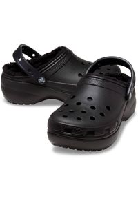 Crocs - Classic platforma damskie chodaki z podszewką. Kolor: czarny. Obcas: na platformie