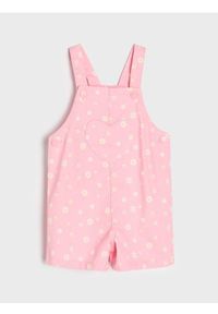 Sinsay - Jeansowe ogrodniczki w kwiaty - różowy. Kolor: różowy. Materiał: jeans. Wzór: kwiaty #1