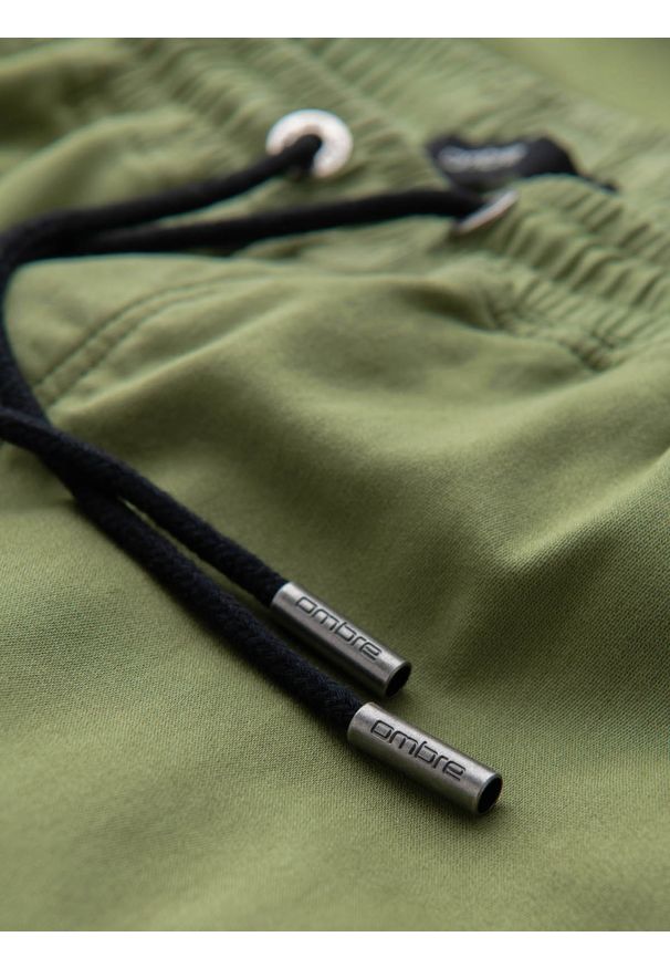 Ombre Clothing - Męskie dzianinowe joggery z kieszeniami cargo – oliwkowe V3 - Rozmiar: XL. Okazja: na co dzień. Kolor: oliwkowy. Materiał: dzianina. Wzór: aplikacja. Styl: casual