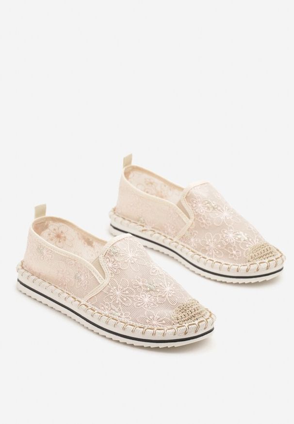 Renee - Różowe Espadryle z Ozdobną Plecionką Eranoria. Kolor: różowy. Obcas: na płaskiej podeszwie. Styl: elegancki